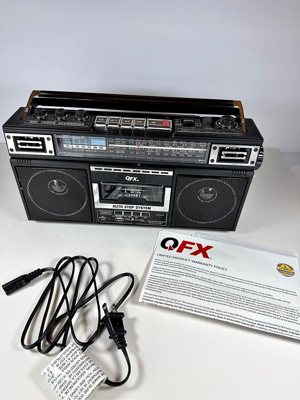 QFX J-220BT Bluetooth Black